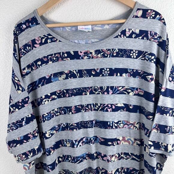 Lularoe Womens Blue Gray Floral Striped Stretch Short Sleeve Blouse Top Tunic XL - Picture 3 of 8